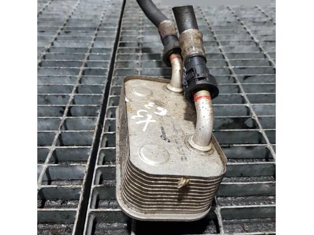 bontott BMW X3 Olajhűtő