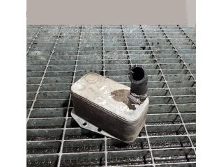 bontott BMW X3 Olajhűtő