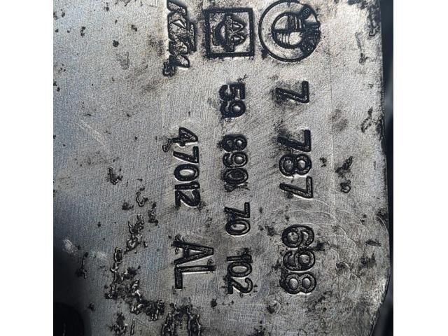 bontott BMW X3 Olajhűtő