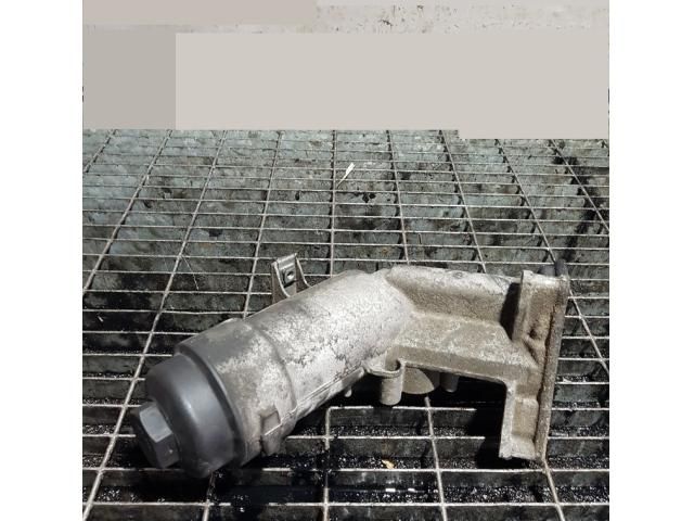 bontott BMW X3 Olajszűrő Ház