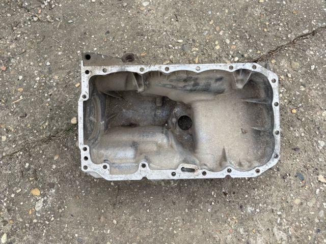 bontott BMW X3 Olajteknő