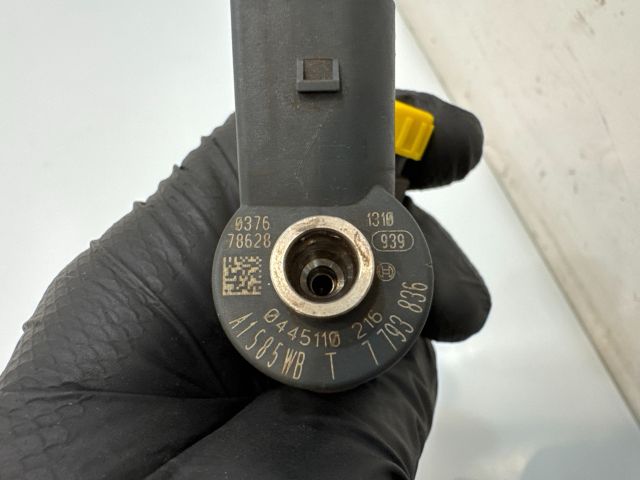 bontott BMW X3 Porlasztó (1 db)