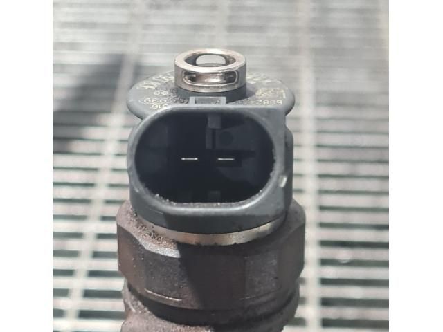 bontott BMW X3 Porlasztó (1 db)