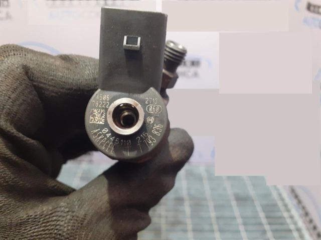 bontott BMW X3 Porlasztó (1 db)