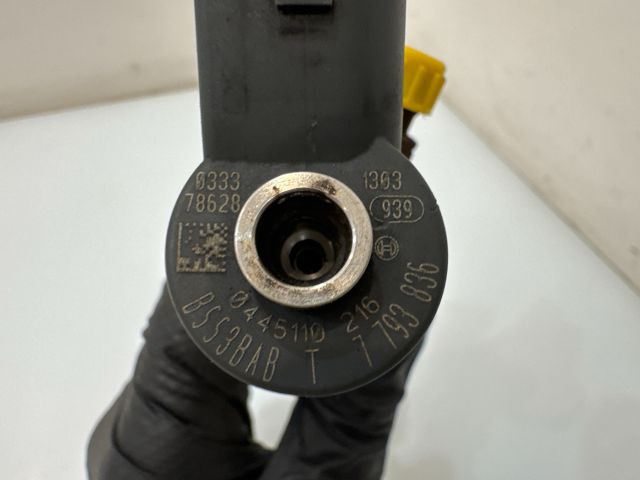 bontott BMW X3 Porlasztó (1 db)