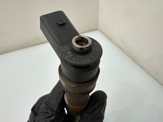 bontott BMW X3 Porlasztó (1 db)