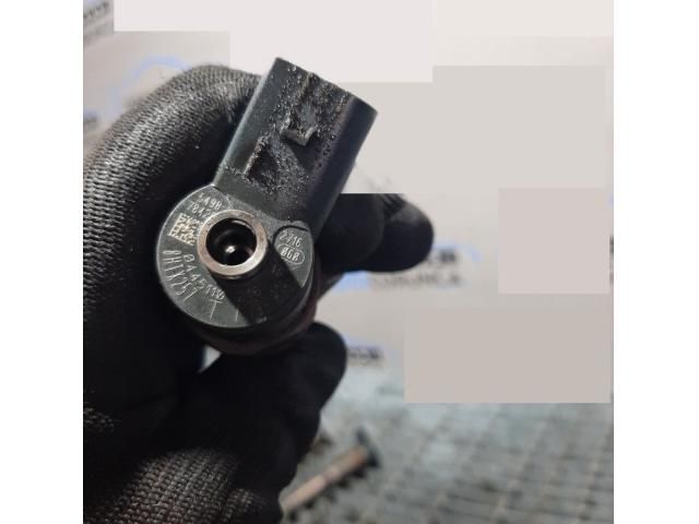 bontott BMW X3 Porlasztó (1 db)