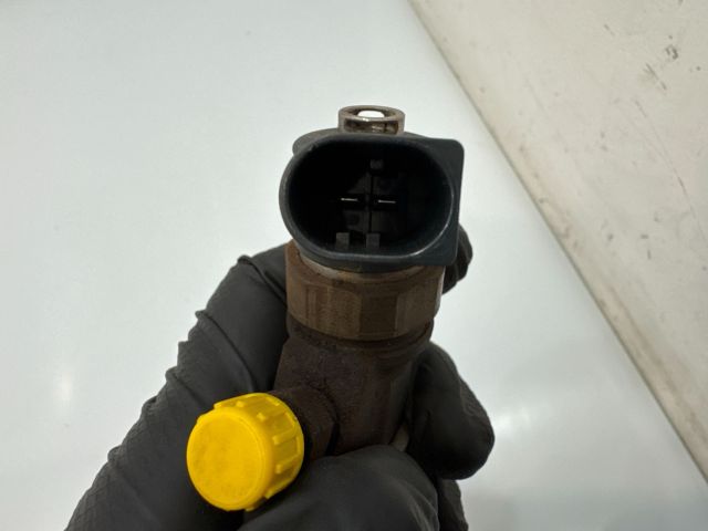 bontott BMW X3 Porlasztó (1 db)