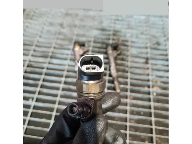 bontott BMW X3 Porlasztó (1 db)