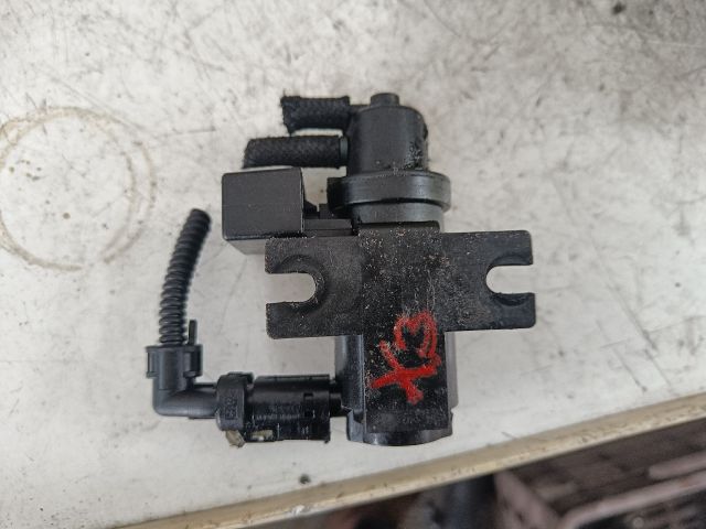 bontott BMW X3 Turbó Vákum Szelep