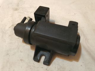 bontott BMW X3 Turbó Vákum Szelep