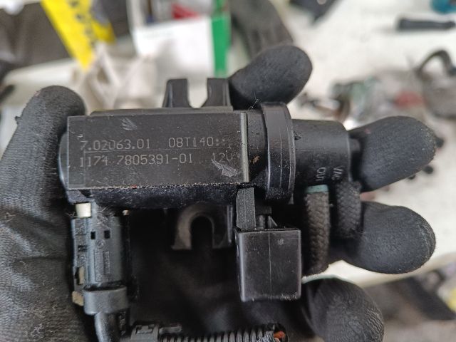 bontott BMW X3 Turbó Vákum Szelep