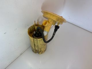 bontott BMW X3 Üzemanyag Szivattyú