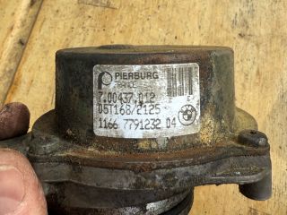 bontott BMW X3 Vákumpumpa