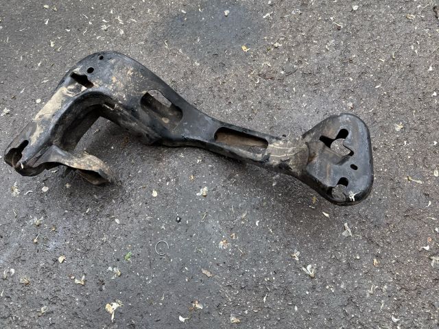 bontott BMW X3 Váltó Tartó Bak (Pozíciófüggetlen)