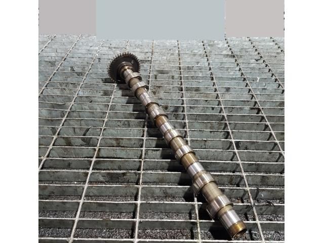 bontott BMW X3 Vezérműtengely (Magában)