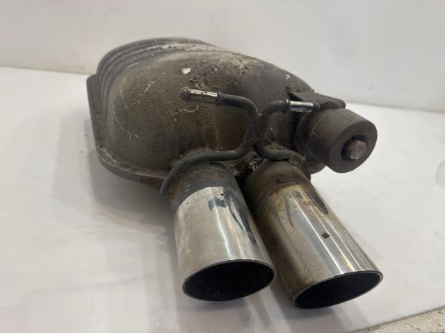 bontott BMW X3 Hátsó Kipufogó Dob