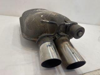 bontott BMW X3 Hátsó Kipufogó Dob