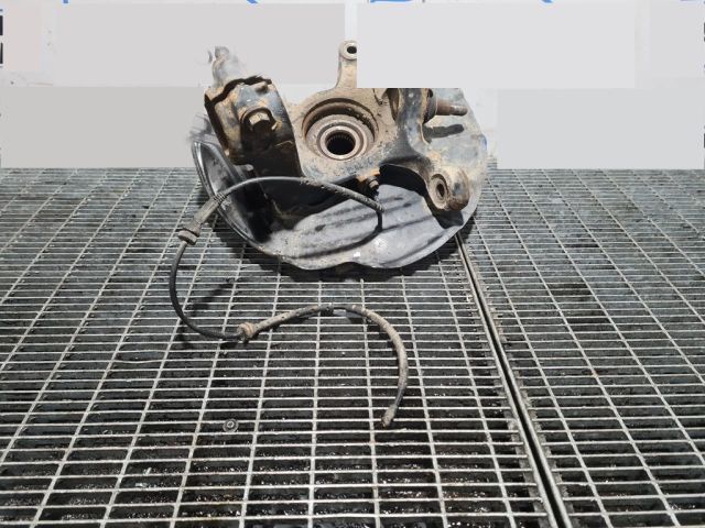 bontott BMW X3 Jobb első Csonkállvány