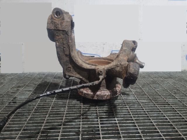 bontott BMW X3 Jobb első Csonkállvány