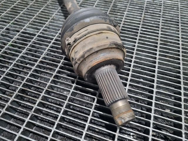 bontott BMW X3 Jobb Féltengely