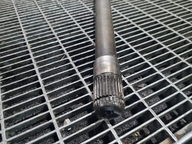 bontott BMW X3 Jobb Féltengely