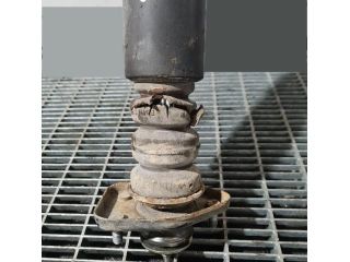 bontott BMW X3 Jobb hátsó Lengéscsillapító