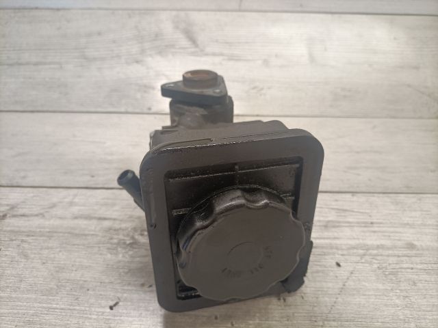 bontott BMW X3 Kormányszervó Motor (Hidraulikus)