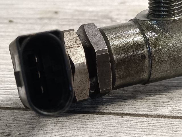 bontott BMW X3 Közösnyomócső