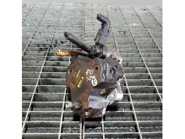 bontott BMW X3 Nagynyomású Szivattyú