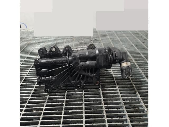 bontott BMW X3 Olajhűtő