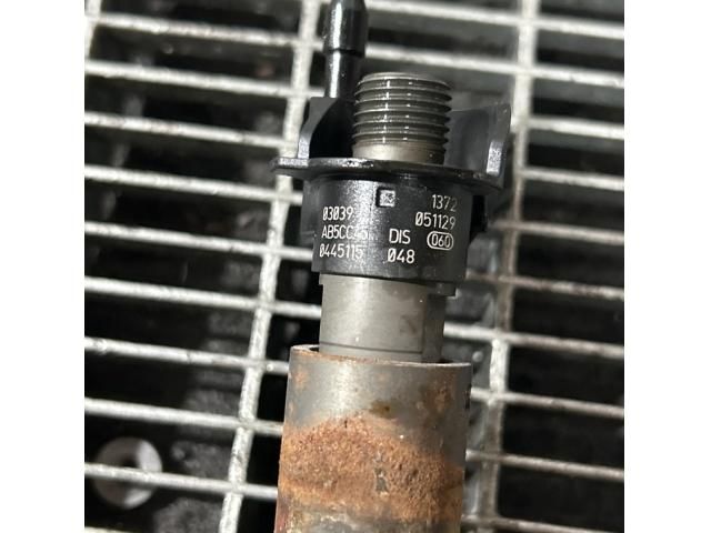 bontott BMW X3 Porlasztó (1 db)