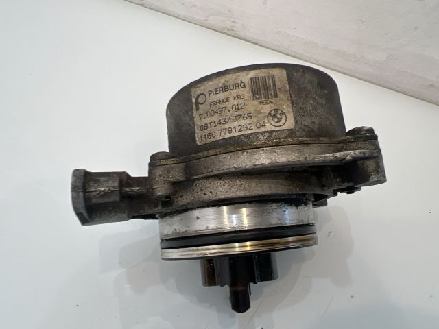 bontott BMW X3 Vákumpumpa