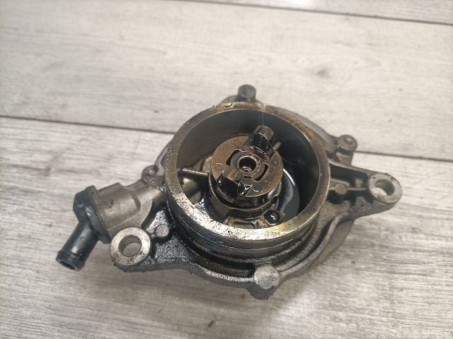 bontott BMW X3 Vákumpumpa