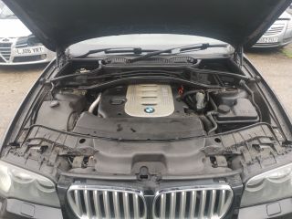 bontott BMW X3 Bal első Csonkállvány Kerékaggyal
