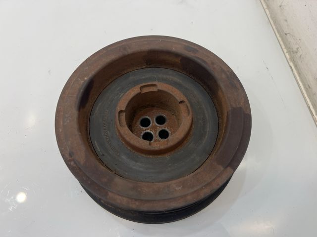 bontott BMW X3 Főtengely Szíjtárcsa