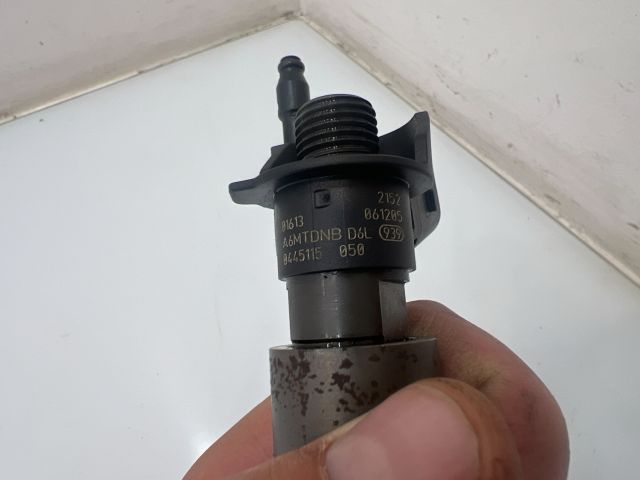 bontott BMW X3 Porlasztó (1 db)