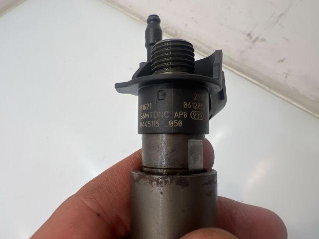 bontott BMW X3 Porlasztó (1 db)