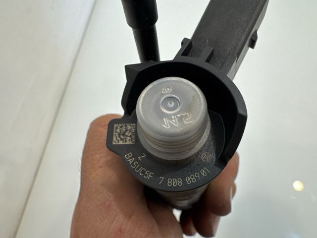 bontott BMW X3 Porlasztó (1 db)