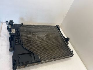 bontott BMW X3 Vízhűtő Radiátor (Klímás)