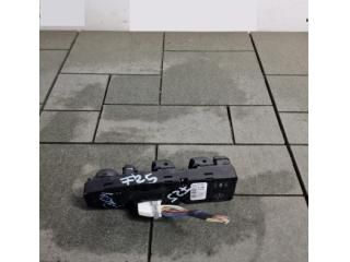 bontott BMW X3 Ablakemelő Kapcsoló Négyes / Kettes