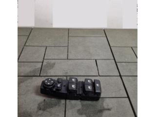 bontott BMW X3 Ablakemelő Kapcsoló Négyes / Kettes