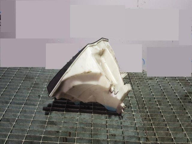 bontott BMW X3 Ablakmosó Tartály