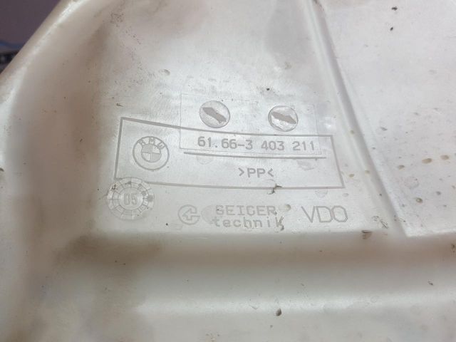 bontott BMW X3 Ablakmosó Tartály