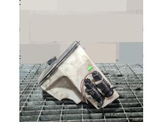 bontott BMW X3 Ablakmosó Tartály