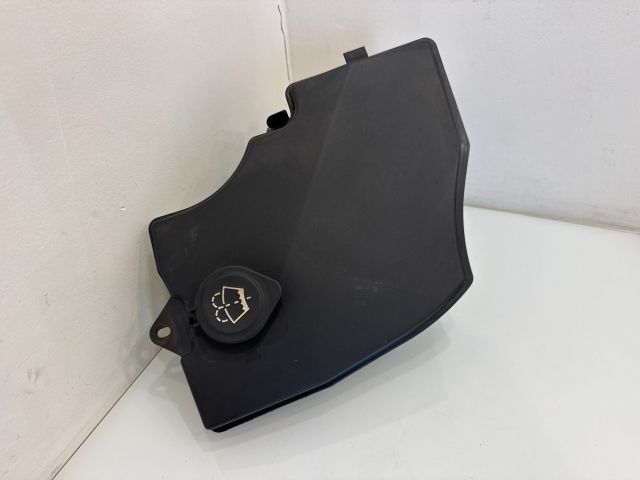 bontott BMW X3 Ablakmosó Tartály