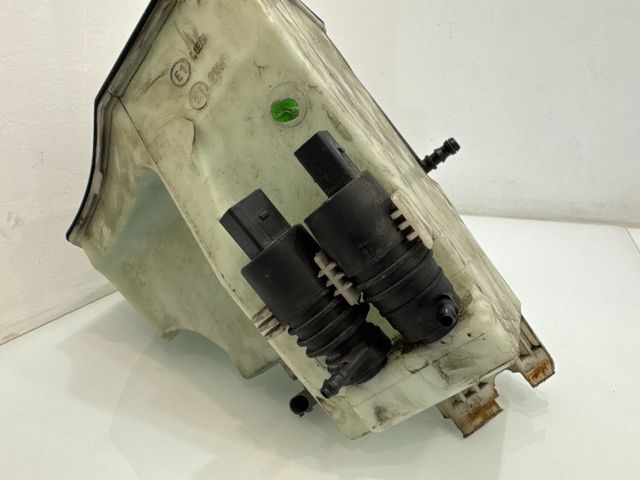 bontott BMW X3 Ablakmosó Tartály