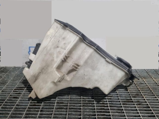 bontott BMW X3 Ablakmosó Tartály