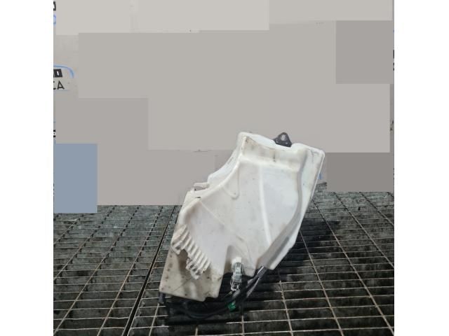 bontott BMW X3 Ablakmosó Tartály