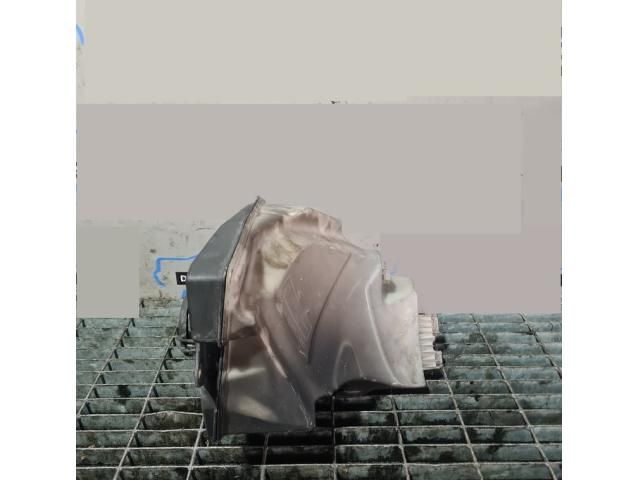 bontott BMW X3 Ablakmosó Tartály